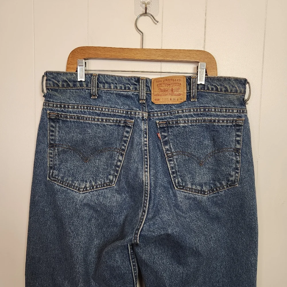 Vintage 90s Levis 550 Light Wash Relaxed Fit Tapered Leg Jeans Plus Size 38 16 - Picture 5 of 12